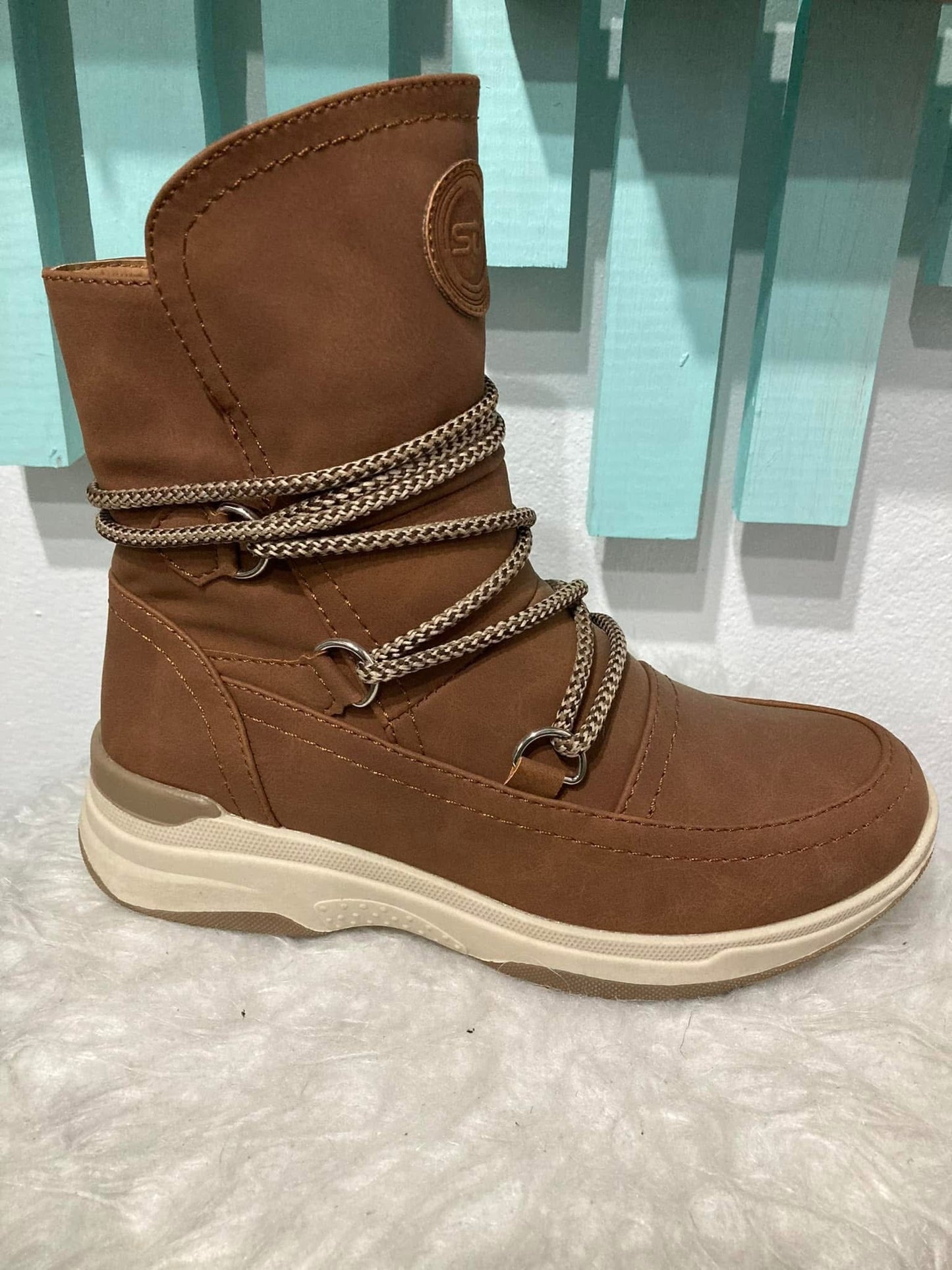 Bota Anastacia