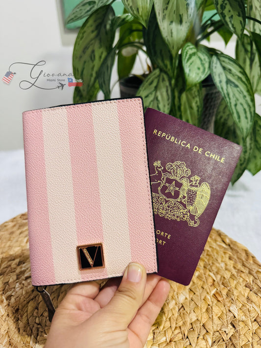 Porta Pasaporte Victoria’s Secret Iconic