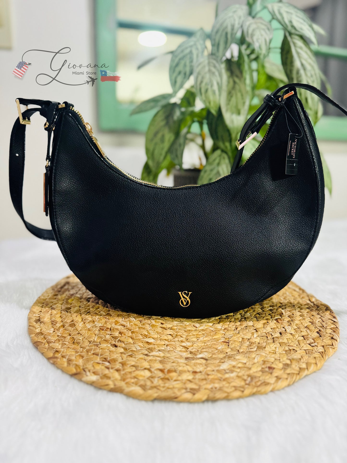 Cartera Media Luna Victoria’s Secret