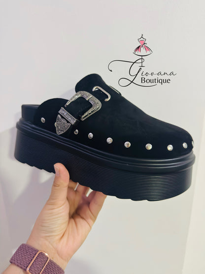 Zuecos Tachas Plataforma