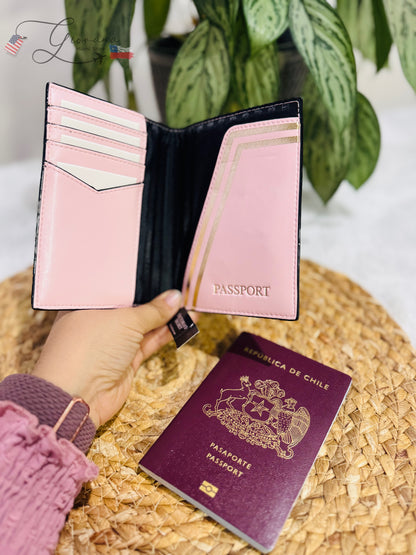 Porta Pasaporte Victoria’s Secret Iconic